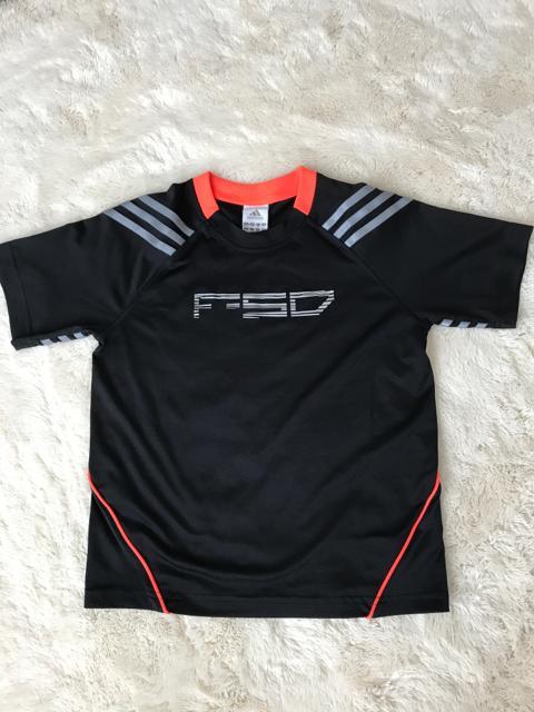 子供用アディダスサラサラTシャツ 140センチ < ブランド 子供用アディダスサラサラTシャツ 140センチ < ブランドの