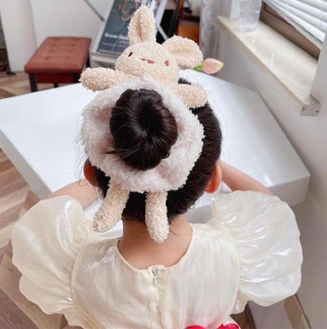 新品■可愛い♪♪ うさぎ ポニーテール シュシュ 髪飾り ヘアゴム ぬいぐるみ◆ピンク < キッズ/ベビー  新品■可愛い♪♪ うさぎ ポニーテール シュシュ 髪飾り ヘアゴム ぬいぐるみ◆ピンク < キッズ/ベビーの