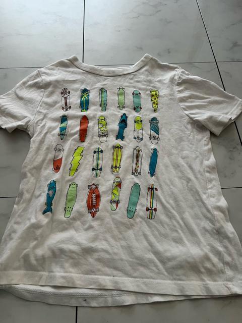 VANS.GAPキッズ半Tシャツ5点セット★120cm < ブランド  VANS.GAPキッズ半Tシャツ5点セット★120cm < ブランドの