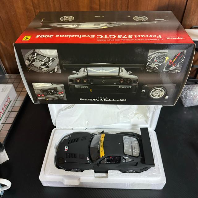 絶版 未展示品 京商 1/18 フェラーリ 575 GTC マットブラック < ホビー  絶版 未展示品 京商 1/18 フェラーリ 575 GTC マットブラック < ホビーの
