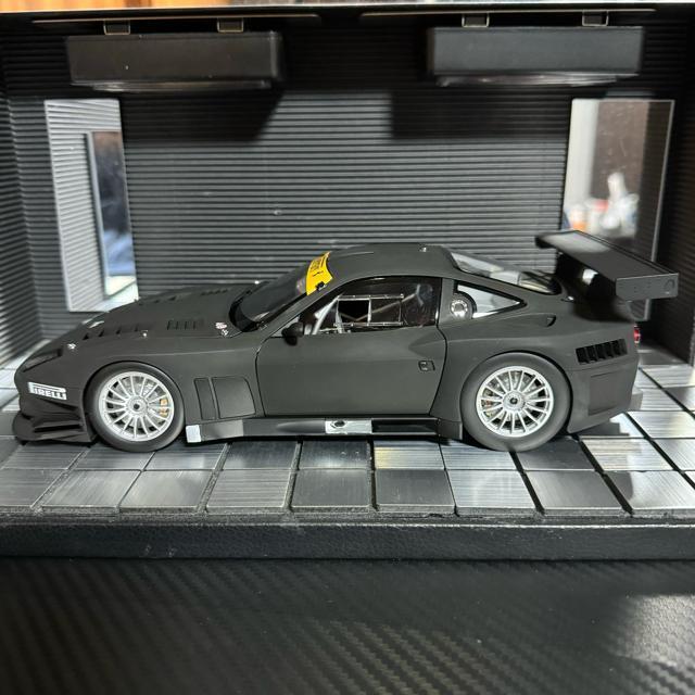 絶版 未展示品 京商 1/18 フェラーリ 575 GTC マットブラック < ホビー  絶版 未展示品 京商 1/18 フェラーリ 575 GTC マットブラック < ホビーの
