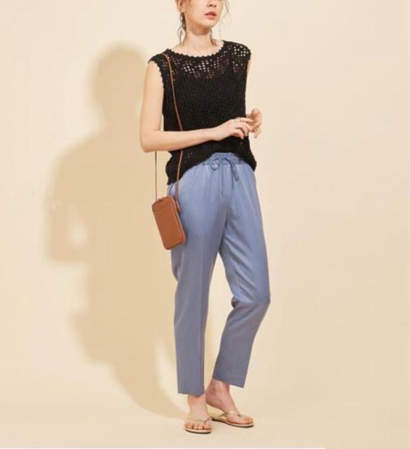 定価13,200円●UNITED ARROWS ユナイテッドアローズ【美品】サテンドローストパンツ●グレージュブルー < ブランド  定価13,200円●UNITED ARROWS ユナイテッドアローズ【美品】サテンドローストパンツ●グレージュブルー < ブランドの