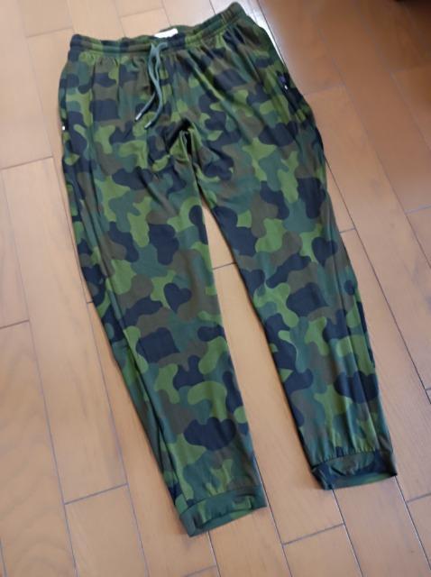 DEREK ROSE★定価2万円★超しっとり柔らか伸び伸びジョガーパンツ★美美品★男女OK★やみつく履き心地.最高★かなりオススメ < 男性ファッション  DEREK ROSE★定価2万円★超しっとり柔らか伸び伸びジョガーパンツ★美美品★男女OK★やみつく履き心地.最高★かなりオススメ  < 男性ファッションの