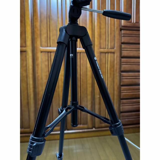Fotoproのカメラ 三脚 ブラック!。 < 家電/AV  Fotoproのカメラ 三脚 ブラック!。 < 家電/AVの