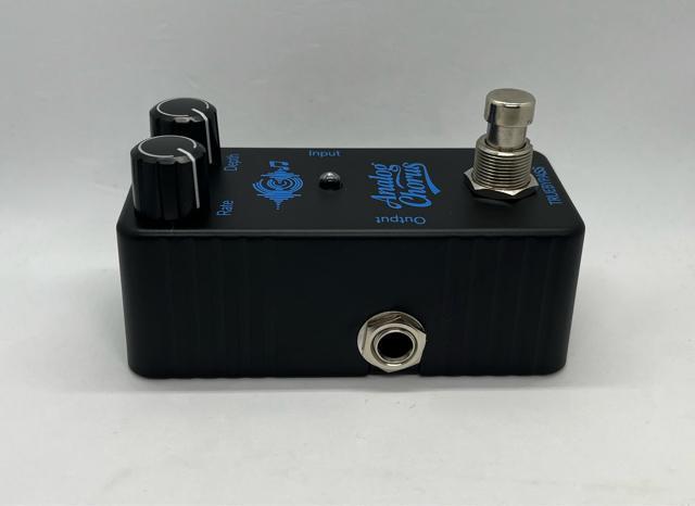 BOSS CE-2 �A�i���O�R�[���X �N���[�� �G�t�F�N�^�[ �y�_�� �{�X �M�^�[ ���g�p �� �z�r�[�� 