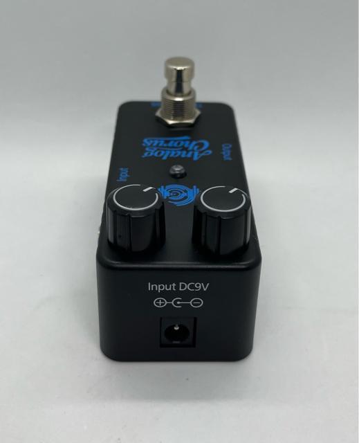 BOSS CE-2 �A�i���O�R�[���X �N���[�� �G�t�F�N�^�[ �y�_�� �{�X �M�^�[ ���g�p �� �z�r�[�� 