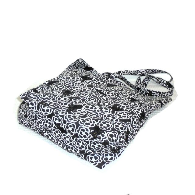 【L】【くったりタイプ】◆白カメリア・黒猫×黒地◆エコバッグ サブバッグ < 女性ファッション 【L】【くったりタイプ】◆白カメリア・黒猫×黒地◆エコバッグ サブバッグ < 女性ファッションの