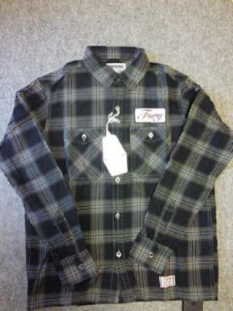 lCo[tbh~OriginaFakeR{`FbNl   uh 