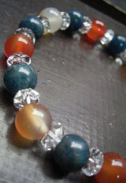 アパタイトxカーネリアンxカット水晶ブレスレット < 女性アクセサリー/時計 アパタイトxカーネリアンxカット水晶ブレスレット < 女性アクセサリー/時計の