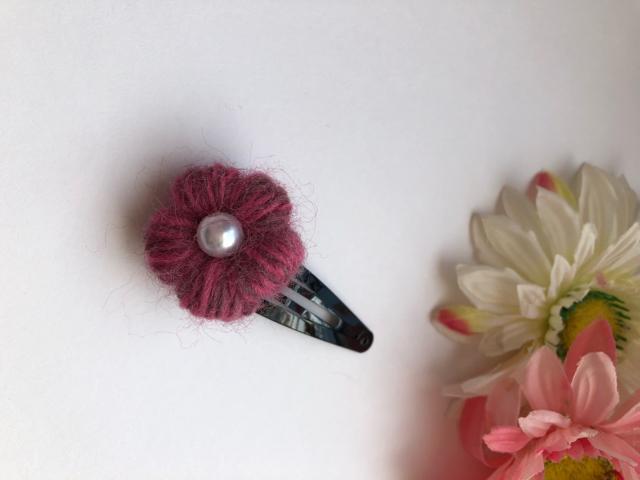 ハンドメイド スリーピン パッチンピン 可愛いぷっくりお花♪ < 女性ファッション  ハンドメイド スリーピン パッチンピン 可愛いぷっくりお花♪ < 女性ファッションの