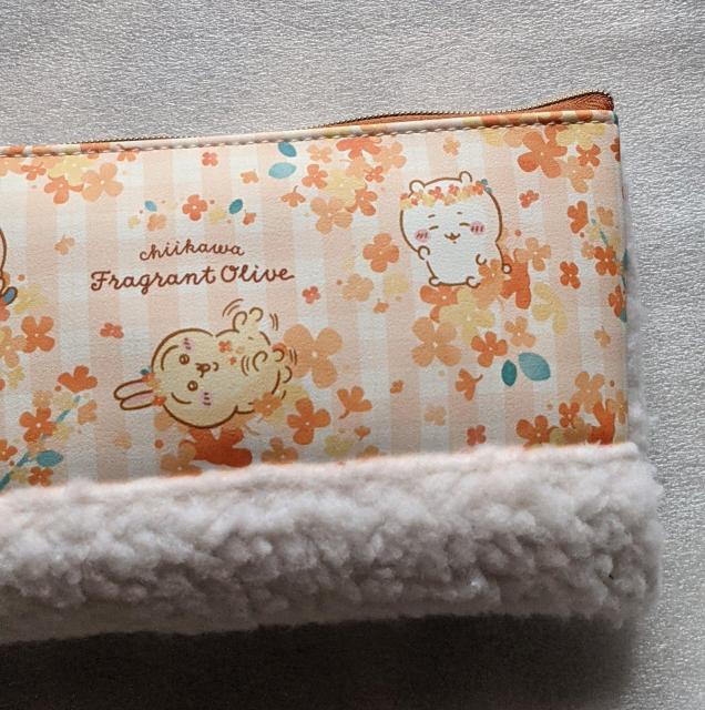 ちいかわモモンガぬいぐるみキーカバー&ちいかわボアペンケース(金木犀)A点セット ちいかわ ハチワレ うさぎ < アニメ/コミック/キャラクター  ちいかわモモンガぬいぐるみキーカバー&ちいかわボアペンケース(金木犀)A点セット ちいかわ ハチワレ うさぎ < アニメ/コミック/キャラクターの