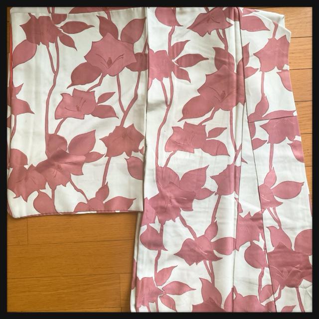 レトロで可愛いミントグリーンに椿柄!!アンティーク着物 袷 小紋 大正ロマン < 女性ファッション  レトロで可愛いミントグリーンに椿柄!!アンティーク着物 袷 小紋 大正ロマン < 女性ファッションの