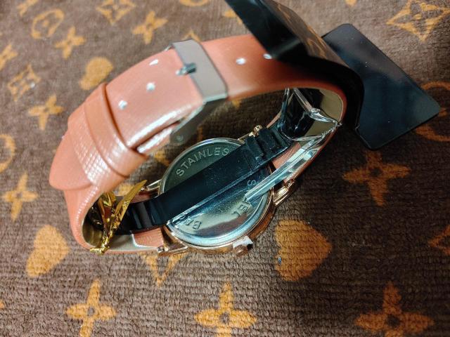 女の子用腕時計 < 女性アクセサリー/時計  女の子用腕時計 < 女性アクセサリー/時計の