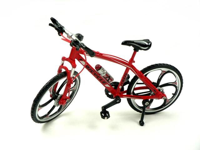 ロードバイク スケール モデル・美品・即決! < ホビー  ロードバイク スケール モデル・美品・即決!  < ホビーの