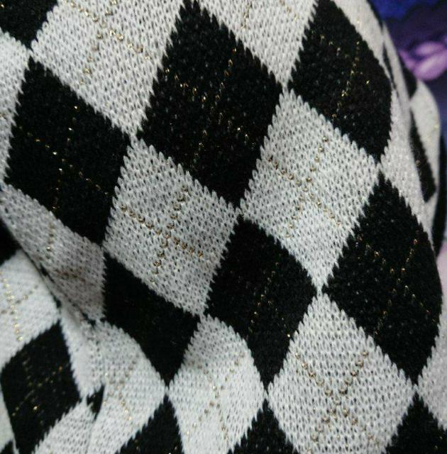 ☆バラクラバ ラメダイヤチェックポンポン付 2WAY ネックウォーマー 新品☆ < キッズ/ベビー ☆バラクラバ ラメダイヤチェックポンポン付 2WAY ネックウォーマー 新品☆ < キッズ/ベビーの