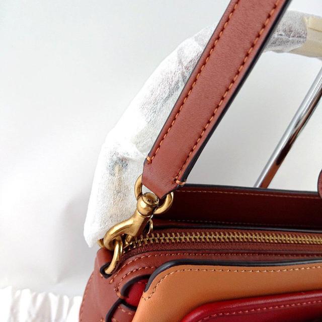 COACH コーチ ショルダーバック < ブランド  COACH コーチ ショルダーバック < ブランドの