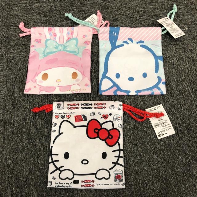 即決 Sanrio サンリオ 巾着 3枚セット < 女性ファッション  即決 Sanrio サンリオ 巾着 3枚セット < 女性ファッションの