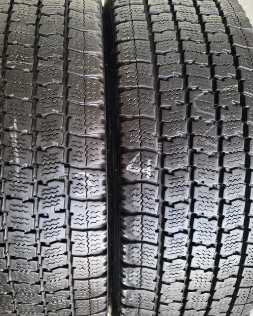 205/70R17.5 115/113L LT S{Zbg@TOYO TIRES DELVEX 2020N ^ gbN  /oCN