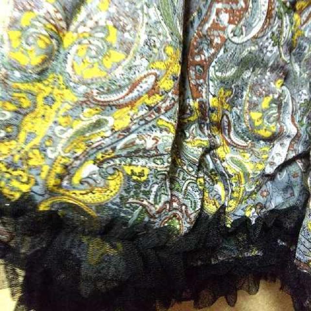 LAZY DAISY新品タグ付★シフォン2段ティアードミニ青系 < 女性ファッション  LAZY DAISY新品タグ付★シフォン2段ティアードミニ青系 < 女性ファッションの