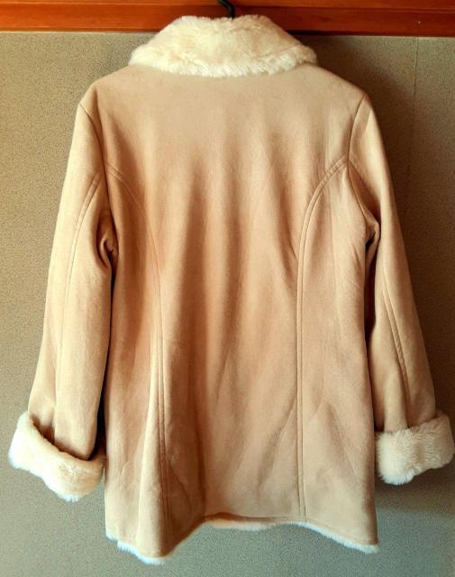 新品 ファーコート 大きいサイズ コート 13号 中綿入り ベージュ LL XL 相当 暖か レディース
 < 女性ファッション  新品 ファーコート 大きいサイズ コート 13号 中綿入り ベージュ LL XL 相当 暖か レディース
 < 女性ファッションの