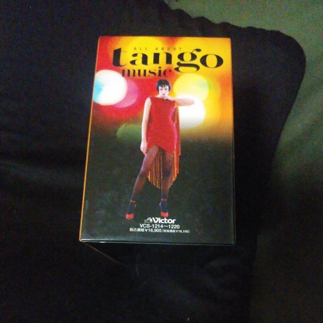 ALL ABOUT tango music < CD/DVD/ビデオ  ALL ABOUT tango music < CD/DVD/ビデオの