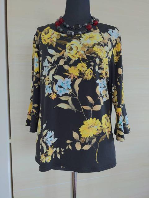 4298SHIZUKA KOMURO/コムロシズカ/シズカコムロ/シヅカコムロ/花柄カットソー/40サイズ/シワになりにくい素材 < ブランド  4298SHIZUKA KOMURO/コムロシズカ/シズカコムロ/シヅカコムロ/花柄カットソー/40サイズ/シワになりにくい素材 < ブランドの