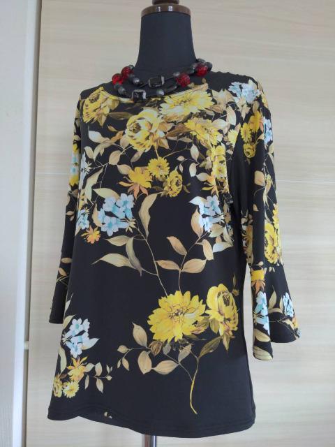 4298SHIZUKA KOMURO/コムロシズカ/シズカコムロ/シヅカコムロ/花柄カットソー/40サイズ/シワになりにくい素材 < ブランド  4298SHIZUKA KOMURO/コムロシズカ/シズカコムロ/シヅカコムロ/花柄カットソー/40サイズ/シワになりにくい素材 < ブランドの