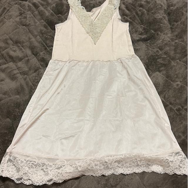 タンス整理品 衣類 おまとめOK ホームクリーニング済み スリップ Mサイズくらい < 女性ファッション  タンス整理品 衣類 おまとめOK ホームクリーニング済み スリップ Mサイズくらい < 女性ファッションの