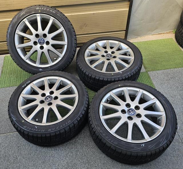 トヨタ アルテッツァ 後期 純正 アルミホイール 17インチ 7JJ インセット+50 PCD114.3 5穴 ハブ径Φ60 ブリ < 自動車/バイク トヨタ アルテッツァ 後期 純正 アルミホイール 17インチ 7JJ インセット+50 PCD114.3 5穴 ハブ径Φ60 ブリ < 自動車/バイク