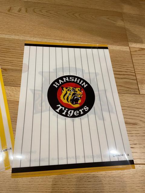 Tigers 2025年セントラルリーグ優勝記念クリアファイルセット < レジャー/スポーツ Tigers 2025年セントラルリーグ優勝記念クリアファイルセット < レジャー/スポーツの
