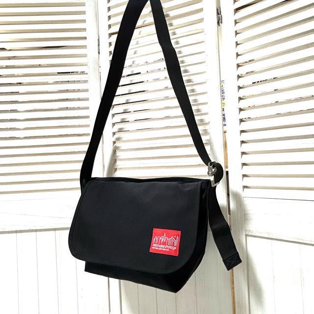 ���i �}���n�b�^���|�[�e�[�W ���b�Z���W���[�o�b�O �V�����_�[�o�b�O A4���[�� �� �u�����h�� 