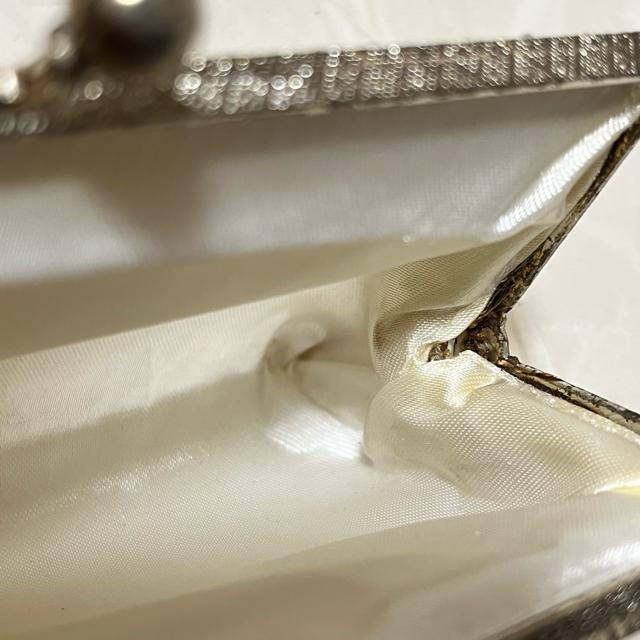 【希少】 ヴィンテージ ビーズ コインケース がま口 総ビーズ アンティーク 昭和レトロ マルチカラー < 女性ファッション 【希少】 ヴィンテージ ビーズ コインケース がま口 総ビーズ アンティーク 昭和レトロ マルチカラー < 女性ファッションの