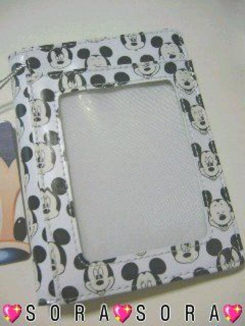 超カワ【ミッキー】通学.通勤に♪定期名刺入れ.パスケース 箱付 < 女性ファッション 超カワ【ミッキー】通学.通勤に♪定期名刺入れ.パスケース 箱付 < 女性ファッションの