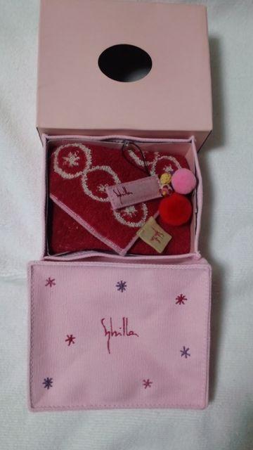 シビラ☆タオルハンカチ・ストラップ・布箱セット < 女性ファッション  シビラ☆タオルハンカチ・ストラップ・布箱セット  < 女性ファッションの