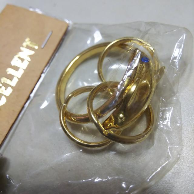 新品★ブルーラインストーン付イルカのキーリング/ゴールド < 女性ファッション  新品★ブルーラインストーン付イルカのキーリング/ゴールド  < 女性ファッションの