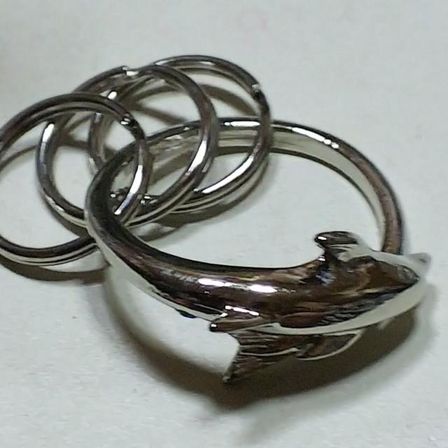 新品★ブルーラインストーン付イルカのキーリング/ゴールド < 女性ファッション  新品★ブルーラインストーン付イルカのキーリング/ゴールド < 女性ファッションの