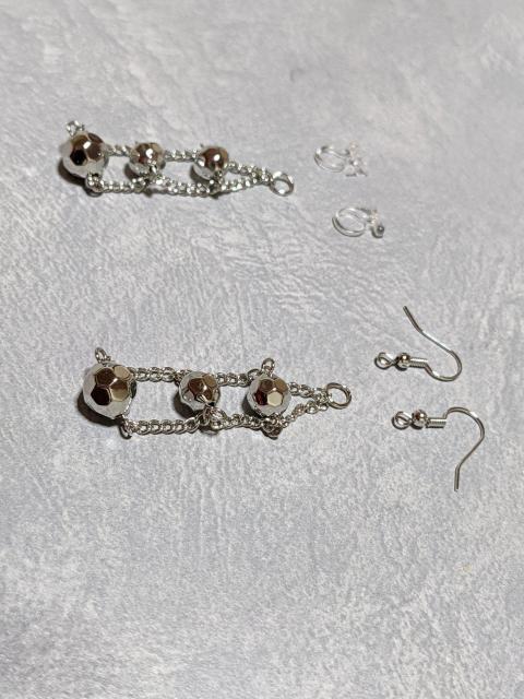 ピアス ノンホールピアス 手作りハンドメイド まとめ買い歓迎 < 女性ファッション  ピアス ノンホールピアス 手作りハンドメイド まとめ買い歓迎 < 女性ファッションの