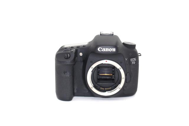 ECFJ[hEobe[2tCanon 7D {fB  Ɠd/AV 