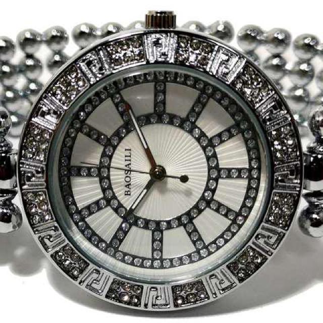 新品/未使用【箱付】BAOSAILI【ジルコニア】美しい腕時計 < 女性アクセサリー/時計 新品/未使用【箱付】BAOSAILI【ジルコニア】美しい腕時計 < 女性アクセサリー/時計の