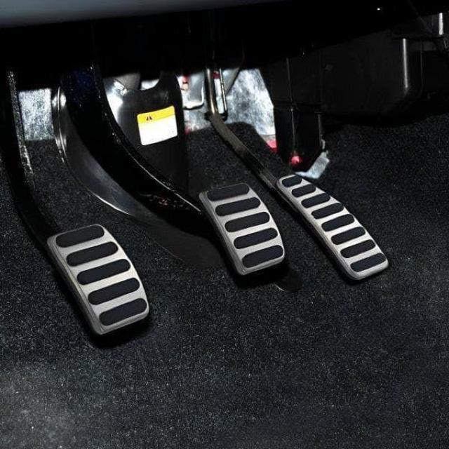 ジムニー シエラ JB64W JB74W MT車 ペダルカバー 3点セ < 自動車/バイク ジムニー シエラ JB64W JB74W MT車 ペダルカバー 3点セ < 自動車/バイク