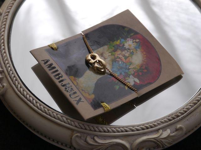 新品 AMIBIJOUX 仮面maskマスカレードネックレス 金色 < 女性アクセサリー/時計  新品 AMIBIJOUX 仮面maskマスカレードネックレス 金色 < 女性アクセサリー/時計の