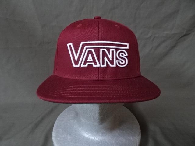 バンズ【VANS】シンプルなロゴワッペン付メッシュCAP < 男性ファッション  バンズ【VANS】シンプルなロゴワッペン付メッシュCAP  < 男性ファッションの