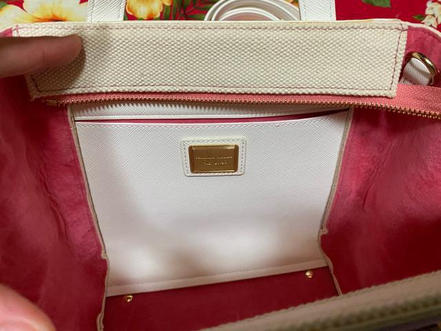 iSamantha ThavasaJtbag  uh 