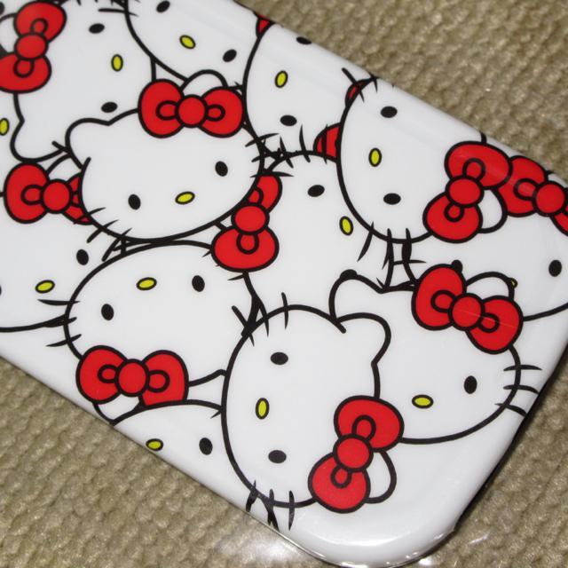 未使用☆iPhone12/12 Pro用*TPU製ハローキティケース(ホワイト系)スマホケース < 家電/AV  未使用☆iPhone12/12 Pro用*TPU製ハローキティケース(ホワイト系)スマホケース < 家電/AVの