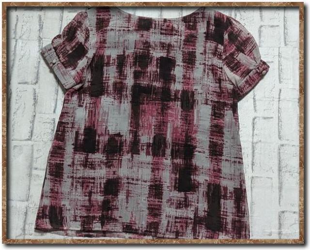 クイーンズコート 裏地付きプリントシフォンブラウス < ブランド  クイーンズコート 裏地付きプリントシフォンブラウス < ブランドの