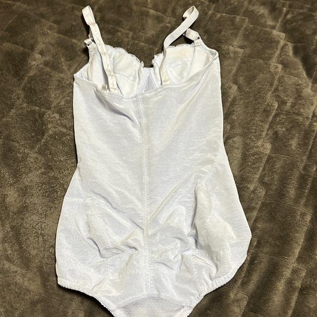 ^Xi@ߗށ@܂ƂOK z[N[jOς݁@{fBX[c@p[v@B80L  t@bV 