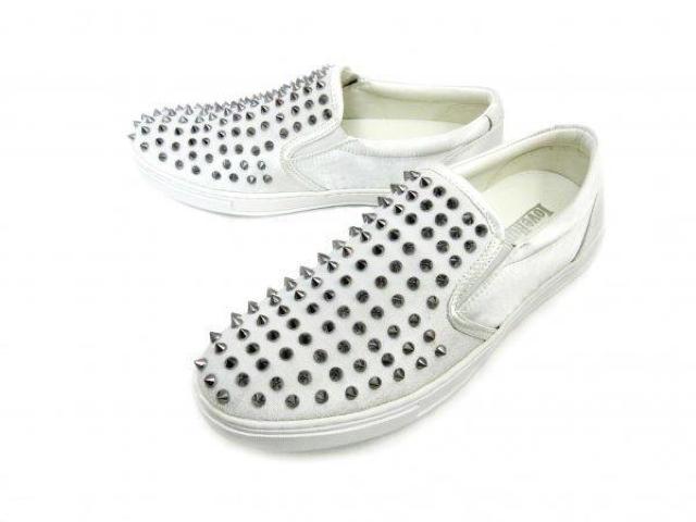 1円~C223新品Love Hunterスタッズ/スリッポンスニーカー25.5a白♂ < 男性ファッション 1円~C223新品Love Hunterスタッズ/スリッポンスニーカー25.5a白♂ < 男性ファッションの