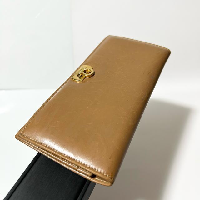 Salvatore Ferragamo tFK K`[j U[ ܂ z uE