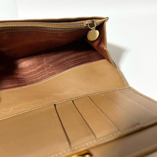 Salvatore Ferragamo tFK K`[j U[ ܂ z uE
