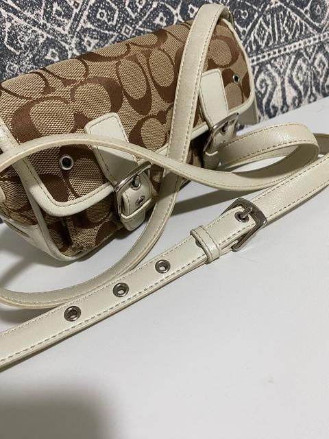 【中古品】COACH コーチ キャンバス×レザー ショルダーバッグ 斜め掛け < ブランド  【中古品】COACH コーチ キャンバス×レザー ショルダーバッグ 斜め掛け < ブランドの